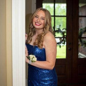 Meet your Posher, Elle